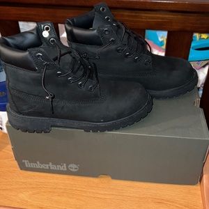 Black timberland size 4.5
